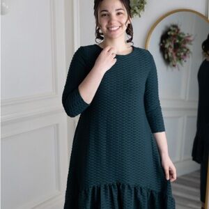 Chic Teal Long Sleeve Dress